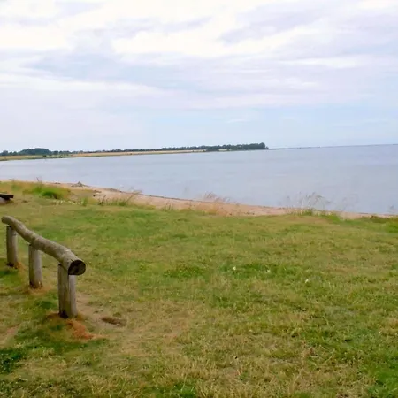 Hébergement de vacances Doppelferienhaus Ostseeperle Mit Sauna, Whirlpool - Abc342